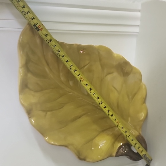 STYLE-EYES by Baum bros,Porcelain harvest gold  LEAF Design Serving Plate - Picture 6 of 7